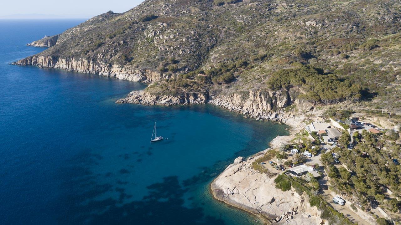 Foto del campeggio Baia del Sole Isola del Giglio Foto del campeggio Baia del Sole Isola del Giglio